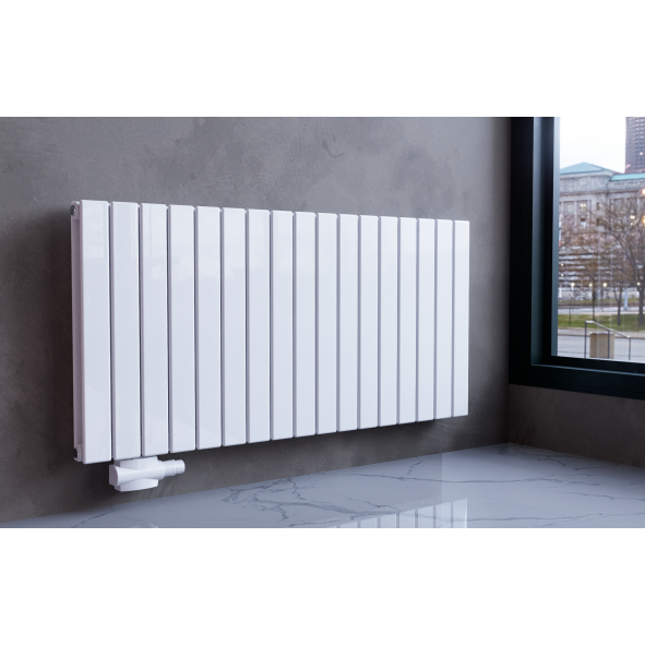 600 x 1254  mm doppellagig Weiß Flach Heizkörper Paneelheizkörper Versetzter  Mittelanschluss Horizontal Wandheizkörper